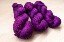 Load image into Gallery viewer, NESS | SK² collection | hand dyed yarn | tonal [PREORDER]