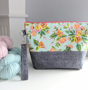 TWIGGY PETITE | ready to ship -  medium-sized project bag, fabric yarn bowl, knitting bag, or makeup bag