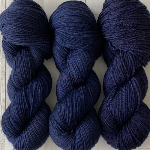 OXFORD BLUE | stellar DK | tonal yarn