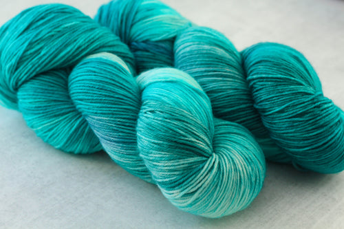 SCUBA | stellar sock | tonal yarn