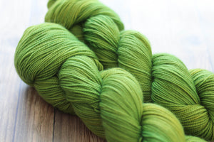 DURIAN | sleek sock | tonal yarn