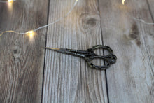 Load image into Gallery viewer, Victorian Scrollwork Scissors | Antique Gold