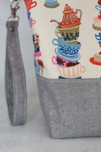 Load image into Gallery viewer, TWIGGY No. 10 | ready to ship -  extra tall + large project bag, fabric yarn bowl, knitting bag, or makeup bag
