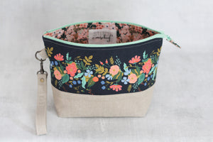 TWIGGY PETITE No. 3 | ready to ship -  medium-sized project bag, fabric yarn bowl, knitting bag, or makeup bag