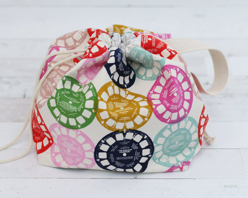 LITTLE FINCH BUCKET No. 5 | ready to ship |  medium-large project bag, toy basket, yarn bowl