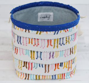 LITTLE FINCH BUCKET No. 7 | ready to ship |  medium-large project bag, toy basket, yarn bowl