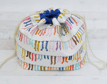 Load image into Gallery viewer, LITTLE FINCH BUCKET No. 7 | ready to ship |  medium-large project bag, toy basket, yarn bowl