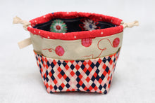 Load image into Gallery viewer, MINI WEE BRAW BAG (5) | ready to ship | compact sock project bag / notions pouch