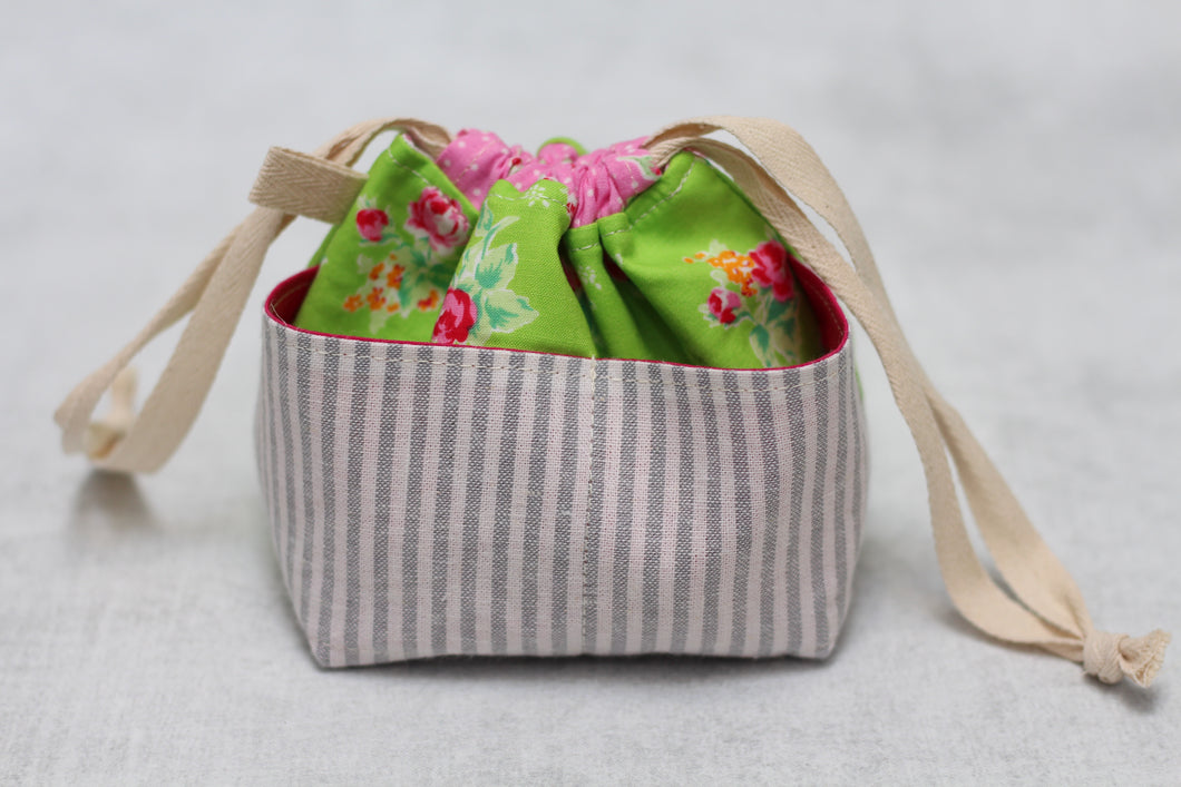 MINI WEE BRAW BAG (3) | ready to ship | compact sock project bag / notions pouch