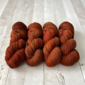 FOX | sleek sock | tonal yarn