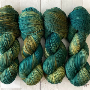 GROUSE | stellar sock | tonal/variegated yarn